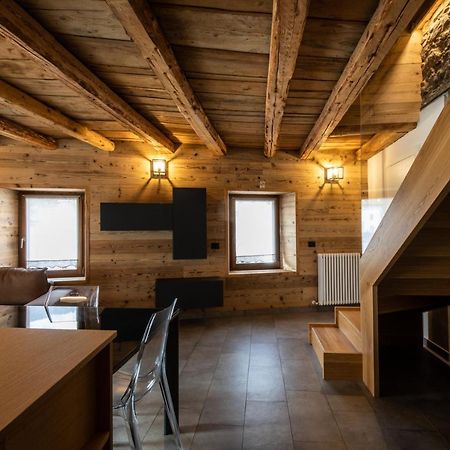 Sùtrio Casa Vacanze Ranuncolo 6 מראה חיצוני תמונה
