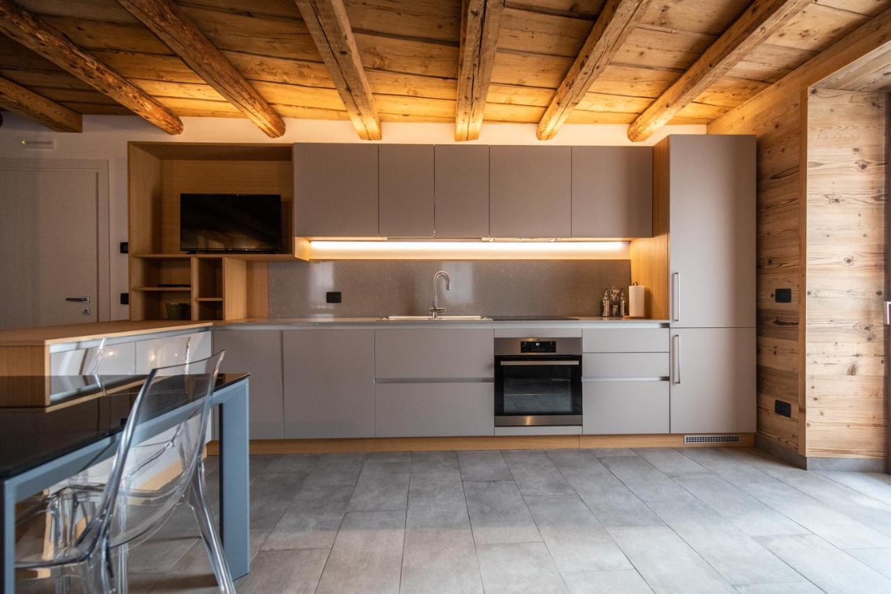 Sùtrio Casa Vacanze Ranuncolo 6 מראה חיצוני תמונה