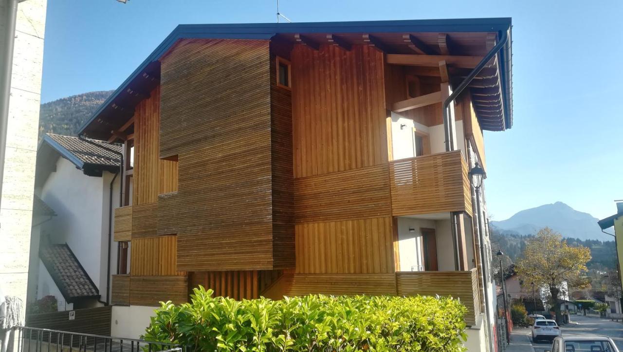Sùtrio Casa Vacanze Ranuncolo 6 מראה חיצוני תמונה